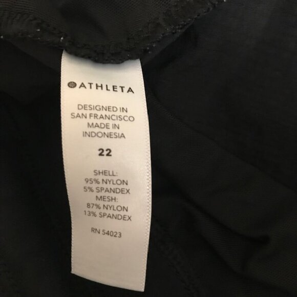 Athleta Women's Trekkie North Relaxed Mid Rise Jogger Plus Size Black Size 22 - Picture 10 of 11